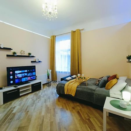 Riga Central Street Cozy Apartment Exterior photo