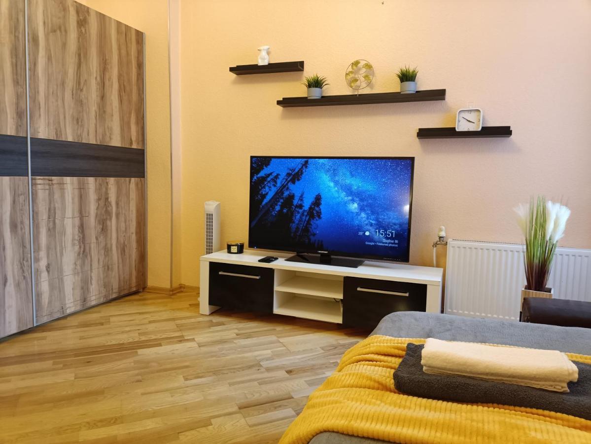 Riga Central Street Cozy Apartment Exterior photo